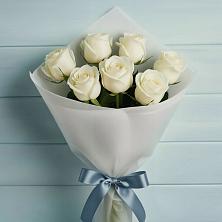 Букет 7 Белых роз Эдлесс Лав в Бжедуховской