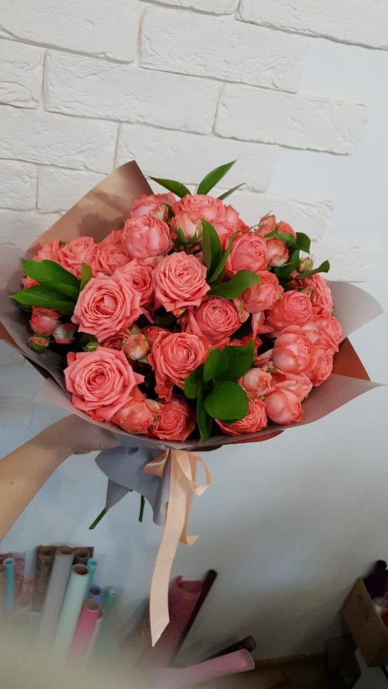 Букет цветов из: Розы в Бжедуховской