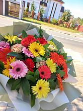Букет цветов из:  Герберы #REPLACE_PRED# Бжедуховской