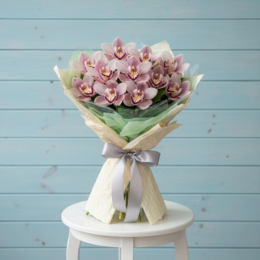 Букет цветов из: Орхидеи и Розы в Бжедуховской