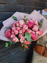 Букет цветов из:  Розы в Бжедуховской