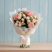 Букет цветов из:  Розы в Бжедуховской